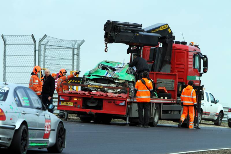 Zware crash op vernieuwde Circuit Zandvoort
