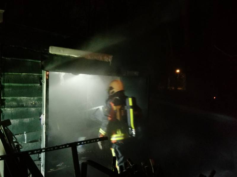 Flinke brand bij opslagplaats Theehuis De Leidsehout