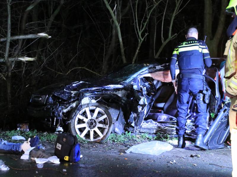 Man (23) overleden bij eenzijdig ongeval op afrit A30