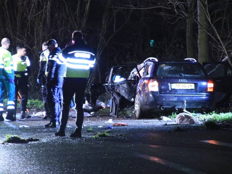 Man (23) overleden bij eenzijdig ongeval op afrit A30
