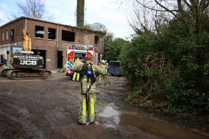Brand tijdens werkzaamheden in voormalige Pehavee fabriek