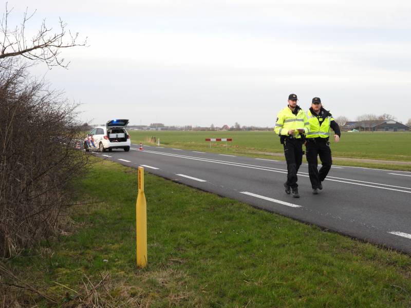 Provincialeweg dicht na aanrijding