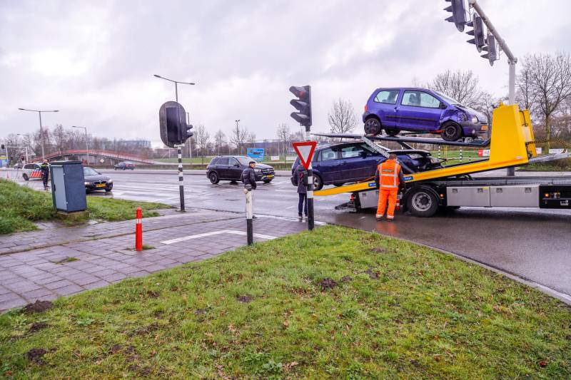 Meerdere voertuigen betrokken bij kop-staartbotsing