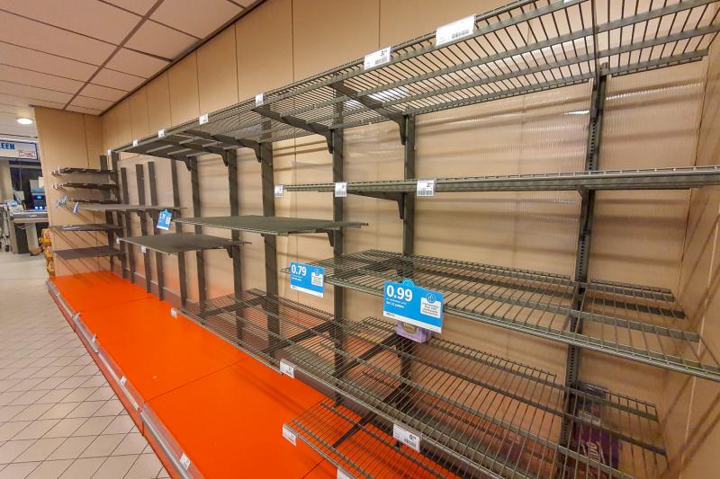 Ook lege schappen in Rotterdamse supermarkten