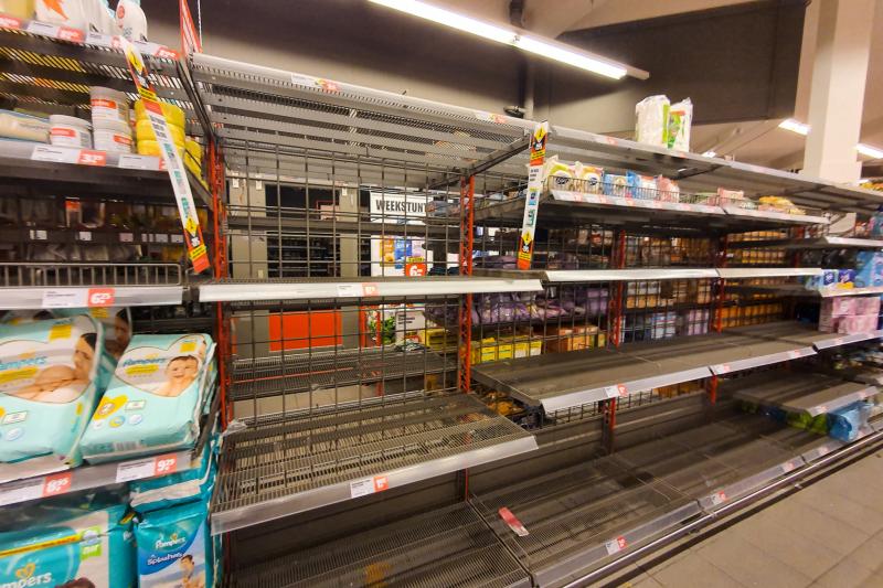 Ook lege schappen in Rotterdamse supermarkten