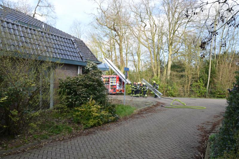 Brand in leegstaand winkelpand