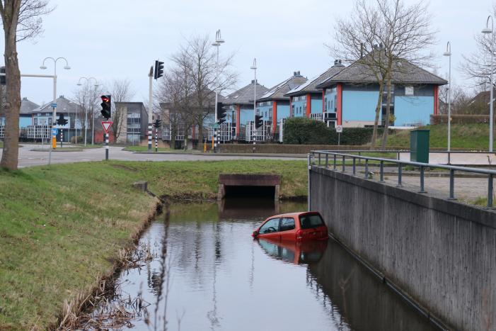 Brommobiel belandt te water voor Piet Klerkx