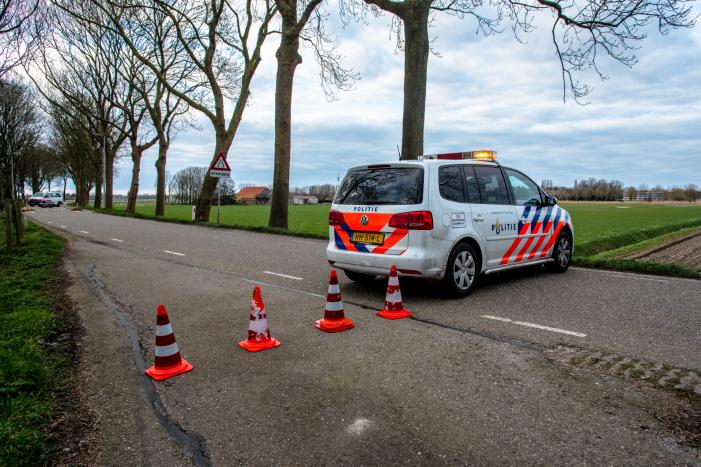 Motorrijder gewond na eenzijdig ongeval op dijk