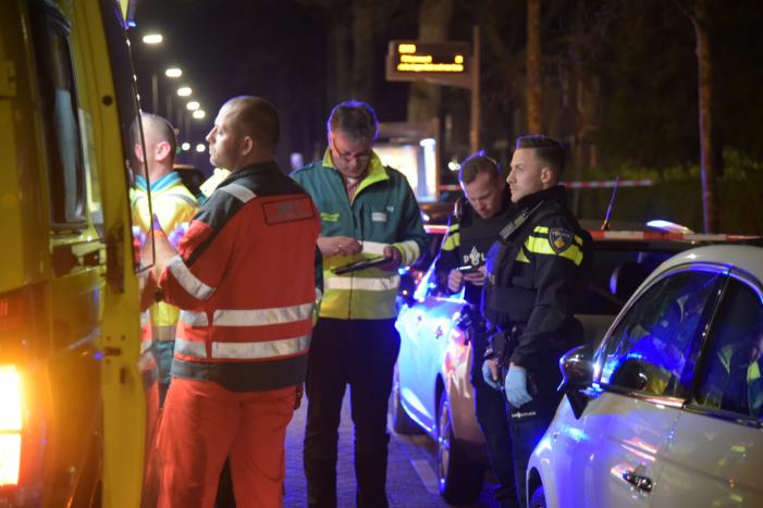 Update: #Rotterdam Jongemannen gewond bij vechtpartij Groenezoom Rotterdam.