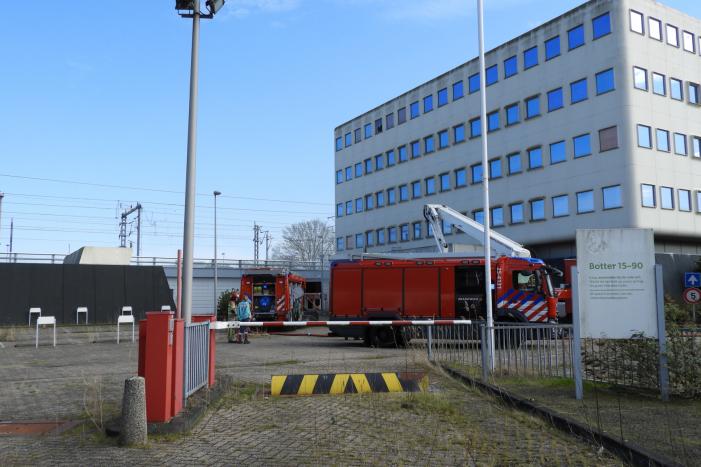 Voormalig pand Getronics Data Centre vol rook