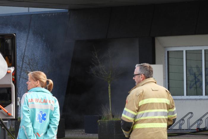 Voormalig pand Getronics Data Centre vol rook