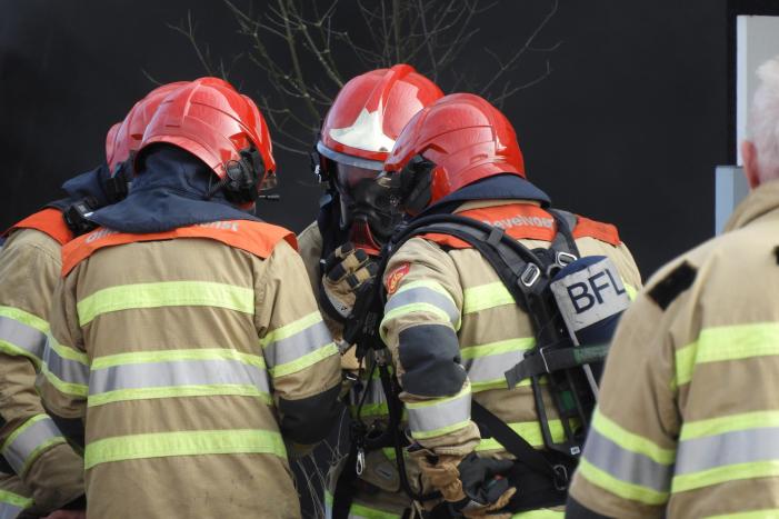 Voormalig pand Getronics Data Centre vol rook