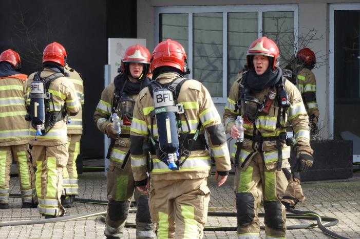 Voormalig pand Getronics Data Centre vol rook