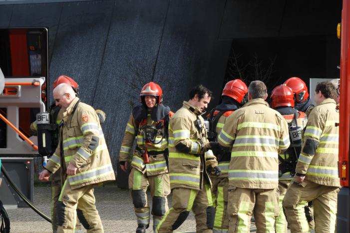 Voormalig pand Getronics Data Centre vol rook