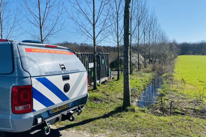 Aangetroffen granaat in de Aa tot ontploffing gebracht