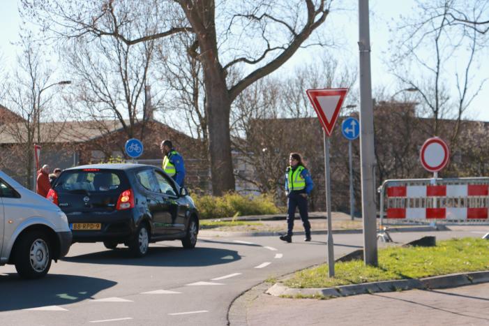 Toegangswegen richting zee op slot door coronavirus