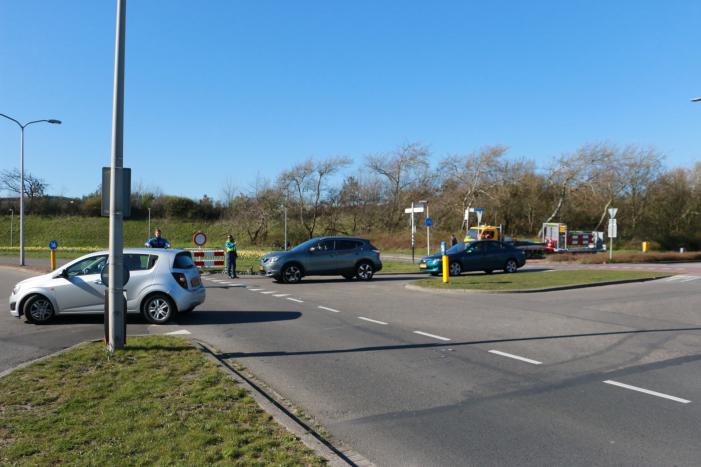 Toegangswegen richting zee op slot door coronavirus