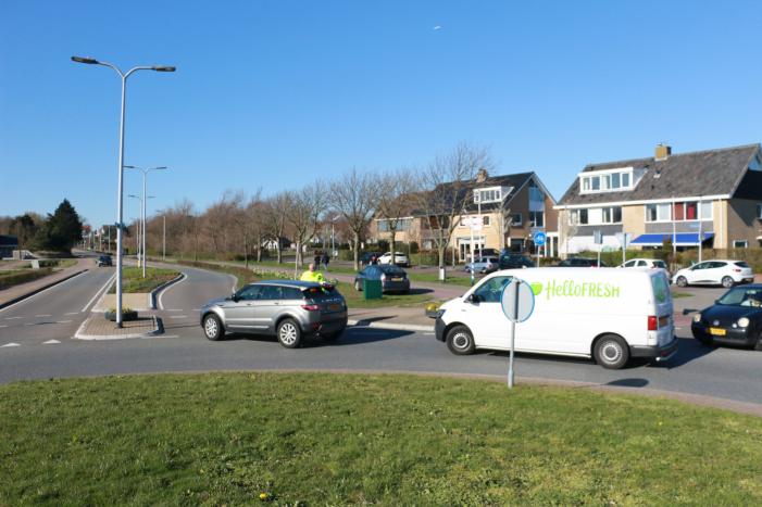 Toegangswegen richting zee op slot door coronavirus