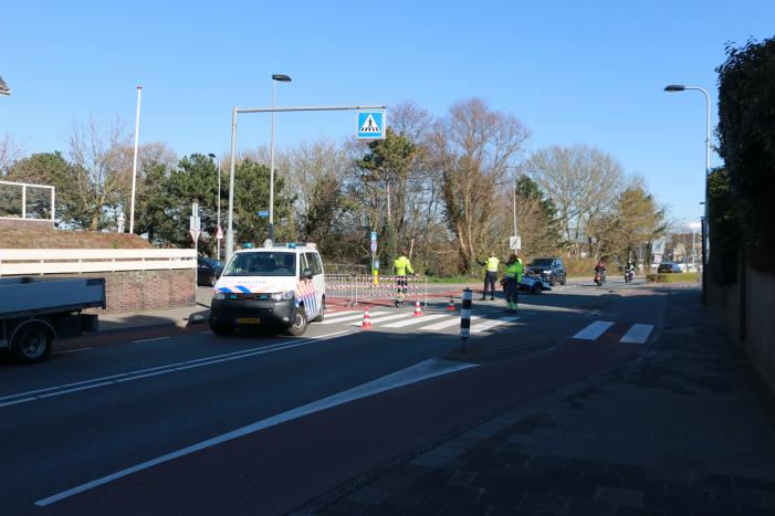 Toegangswegen richting zee op slot door coronavirus