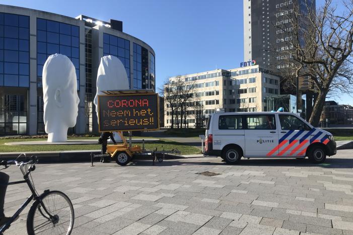 Politie waarschuwt treinreizigers voor coronavirus