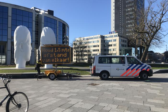 Politie waarschuwt treinreizigers voor coronavirus