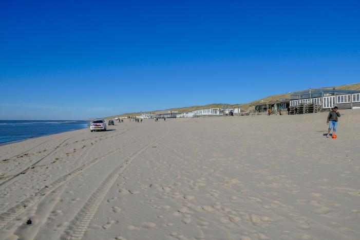 Mensen blijven weg van het strand