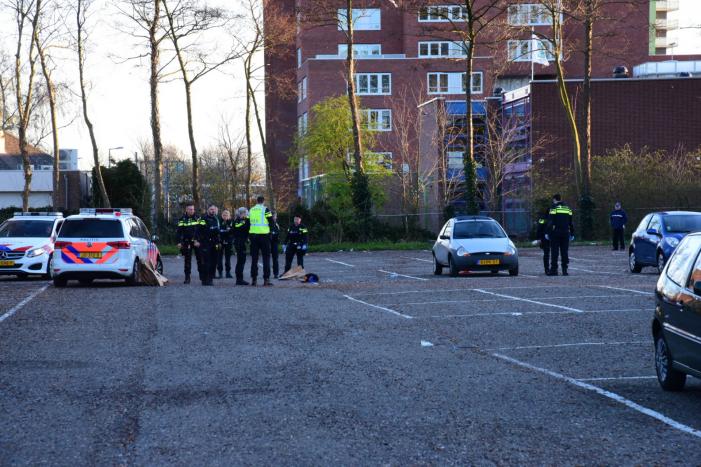 Gewonde bij schietpartij op parkeerplaats