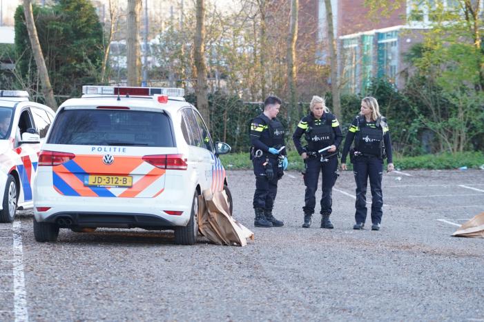 Gewonde bij schietpartij op parkeerplaats