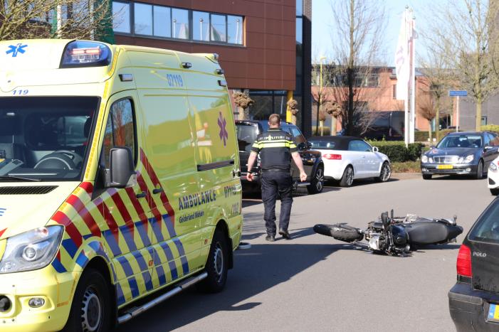 Motorrijder uit de bocht gevlogen