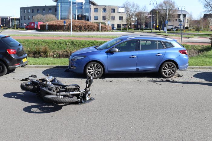 Motorrijder uit de bocht gevlogen