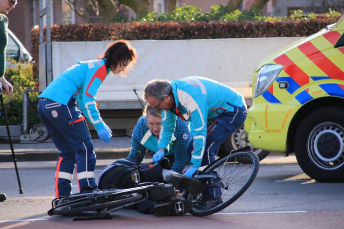 Man op e-bike gewond na val