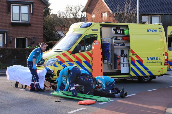 Man op e-bike gewond na val