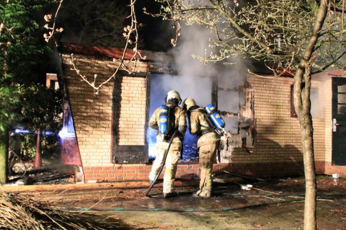 Stacaravan volledig uitgebrand