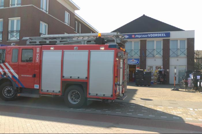 Worstenbroodjes vatten vlam in oven Trekpleister