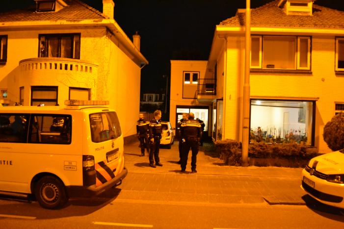 Daders op de vlucht geslagen na woningoverval