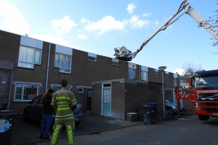 Zonnepanelen vormen gevaar door stormschade