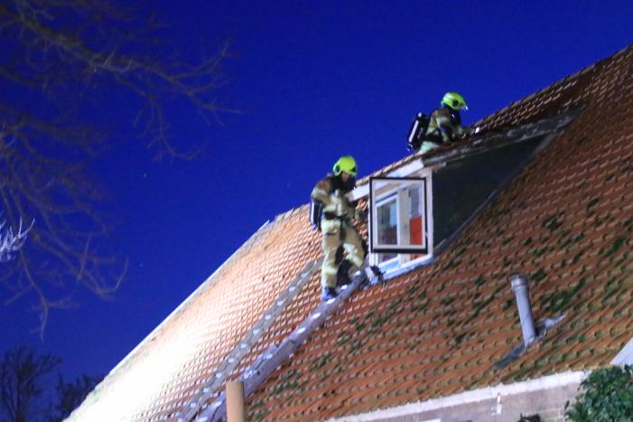 Dakkapel woonboerderij in brand