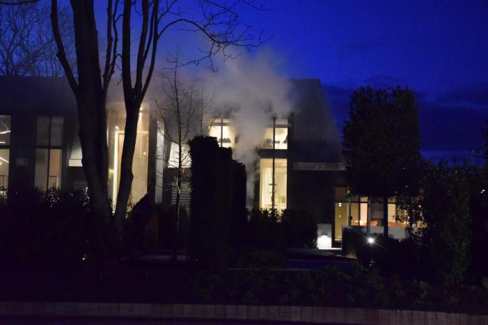 Uitslaande brand in nieuwbouw woning