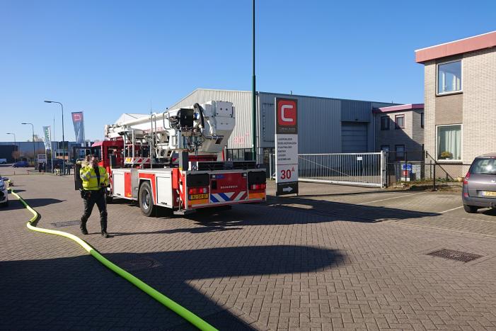Brand in bedrijfspand Snijcon op industrieterrein Remmerden