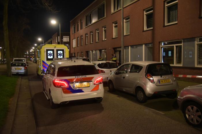 Gewonde na steekpartij in woning