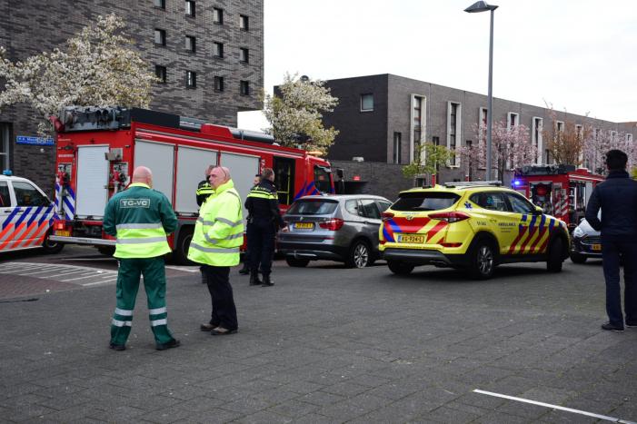 Meerdere voertuigen in brand in parkeergarage