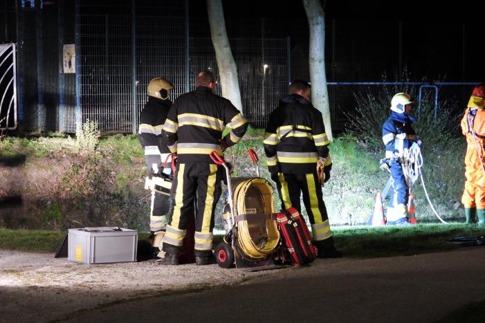 Fietslamp in sloot zorgt voor massale inzet hulpdiensten