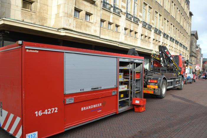 Sprinklerinstallatie oude Hudson Bay gebouw gaat af