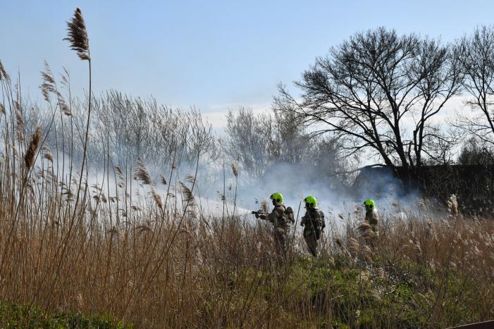 Buitenbrand op Industrieterrein Kickersbloem