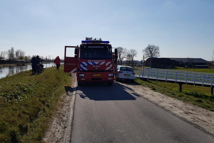 Scooter vliegt spontaan in brand