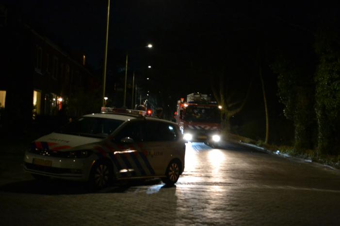 Lantaarnpaal vliegt in brand