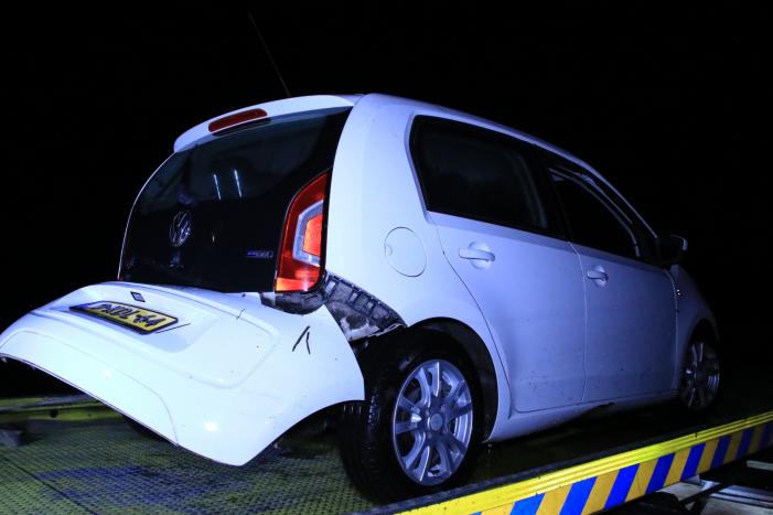 Auto te water geraakt