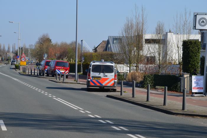 Politie valt woning binnen na vermoeden van drugslab