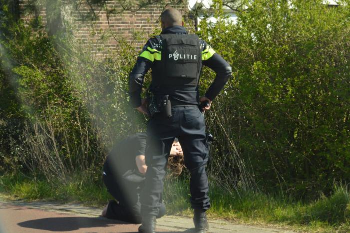 Politie valt woning binnen na vermoeden van drugslab