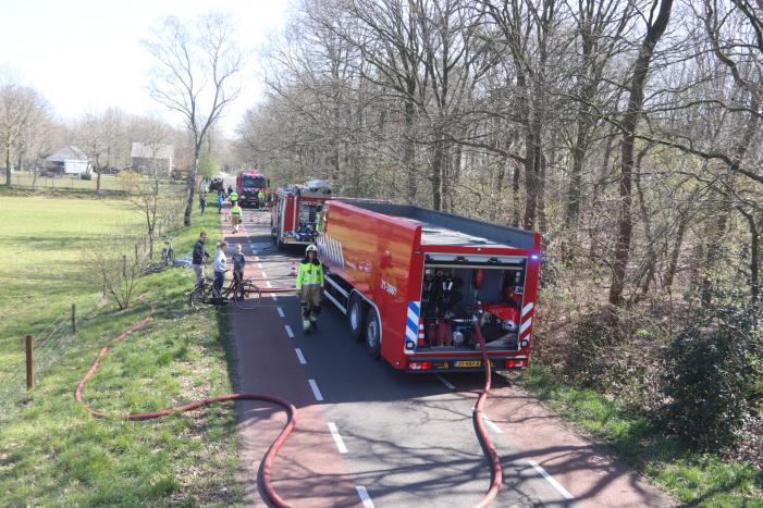 Brand in groot stuk bossage